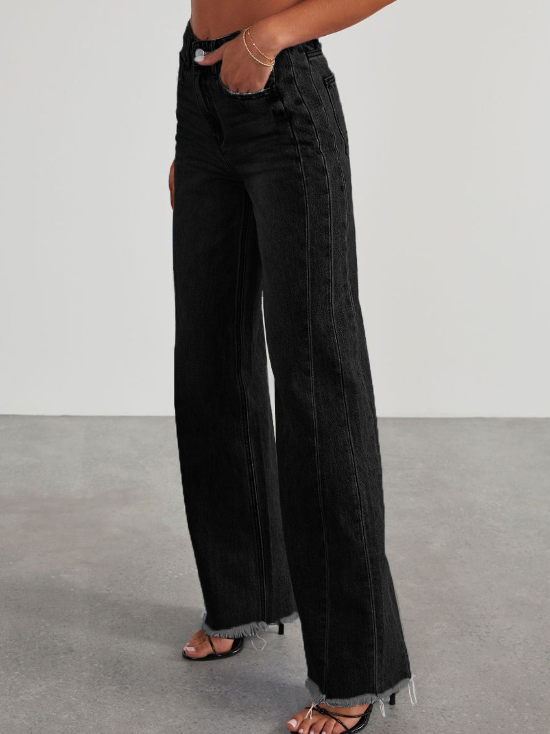 Wren Raw Hem Wide Leg Jeans with Pockets