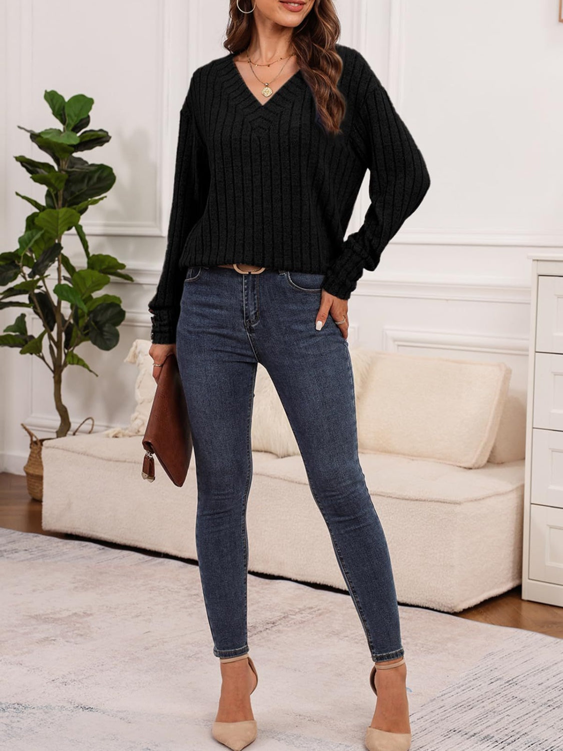 Teagan Ribbed V-Neck Long Sleeve Top