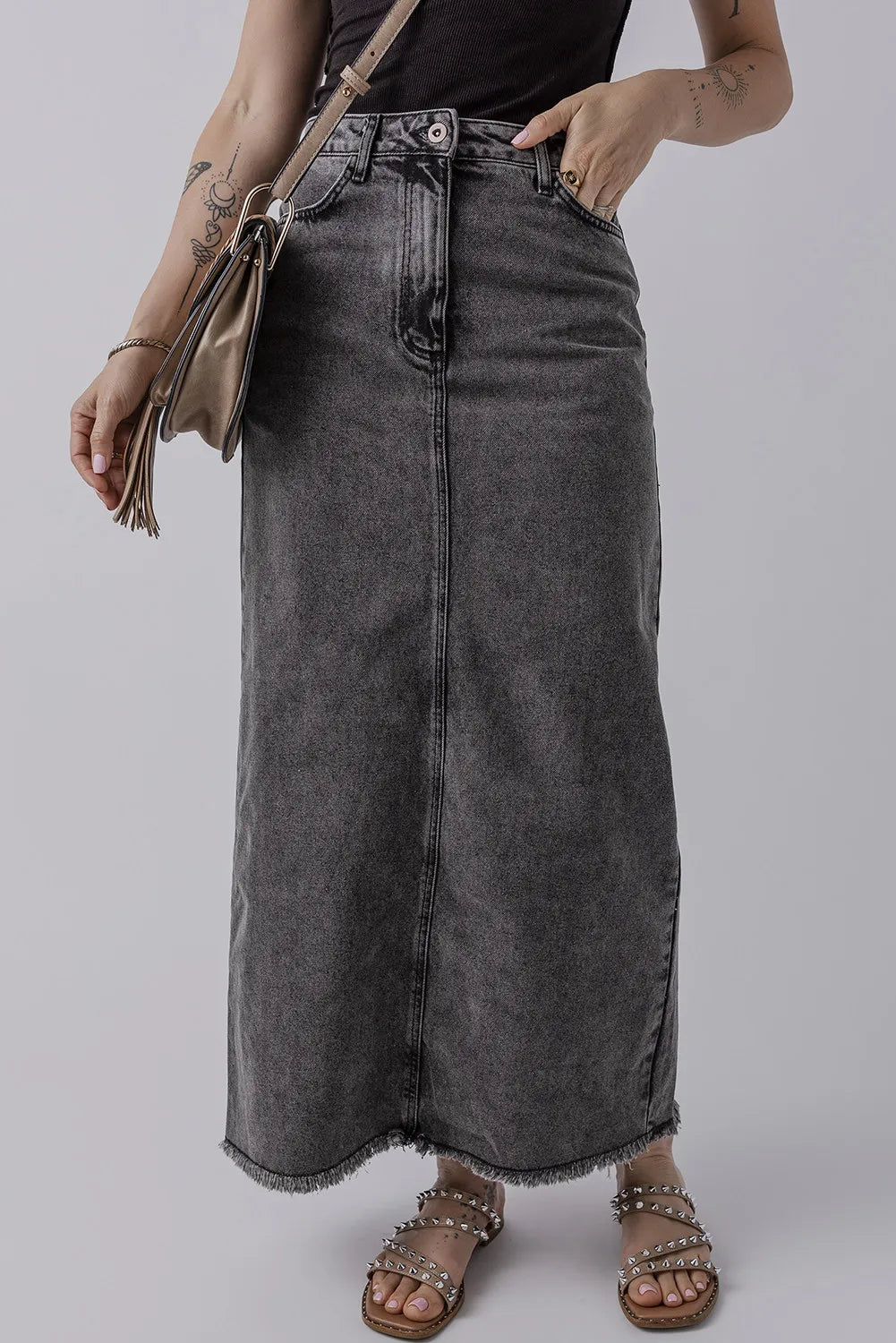 Hayden Raw Hem Midi Denim Skirt with Pockets