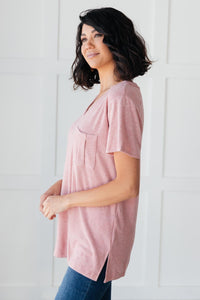 Basic V-neck in Pink